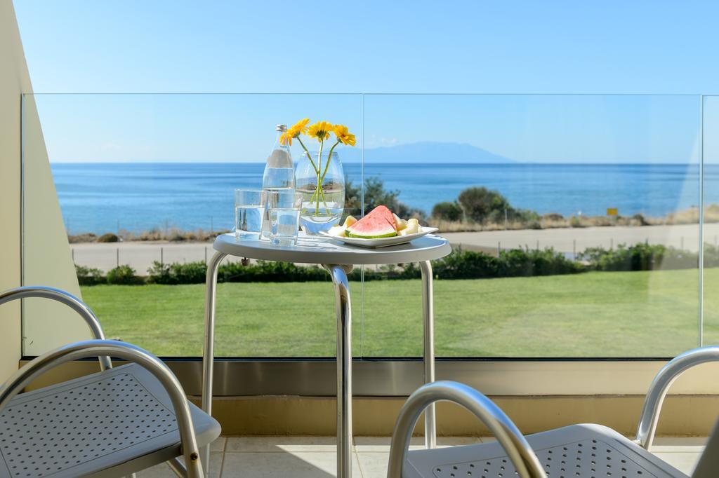 Alexander Beach Hotel & Spa Alexandroupoli Exterior photo View from the balcony of a room at the hotel