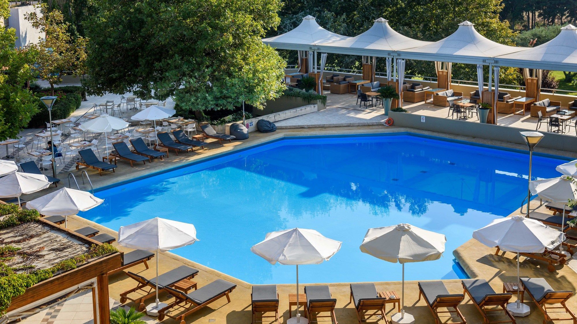 Alexander Beach Hotel & Spa Alexandroupoli Exterior photo The pool at the hotel
